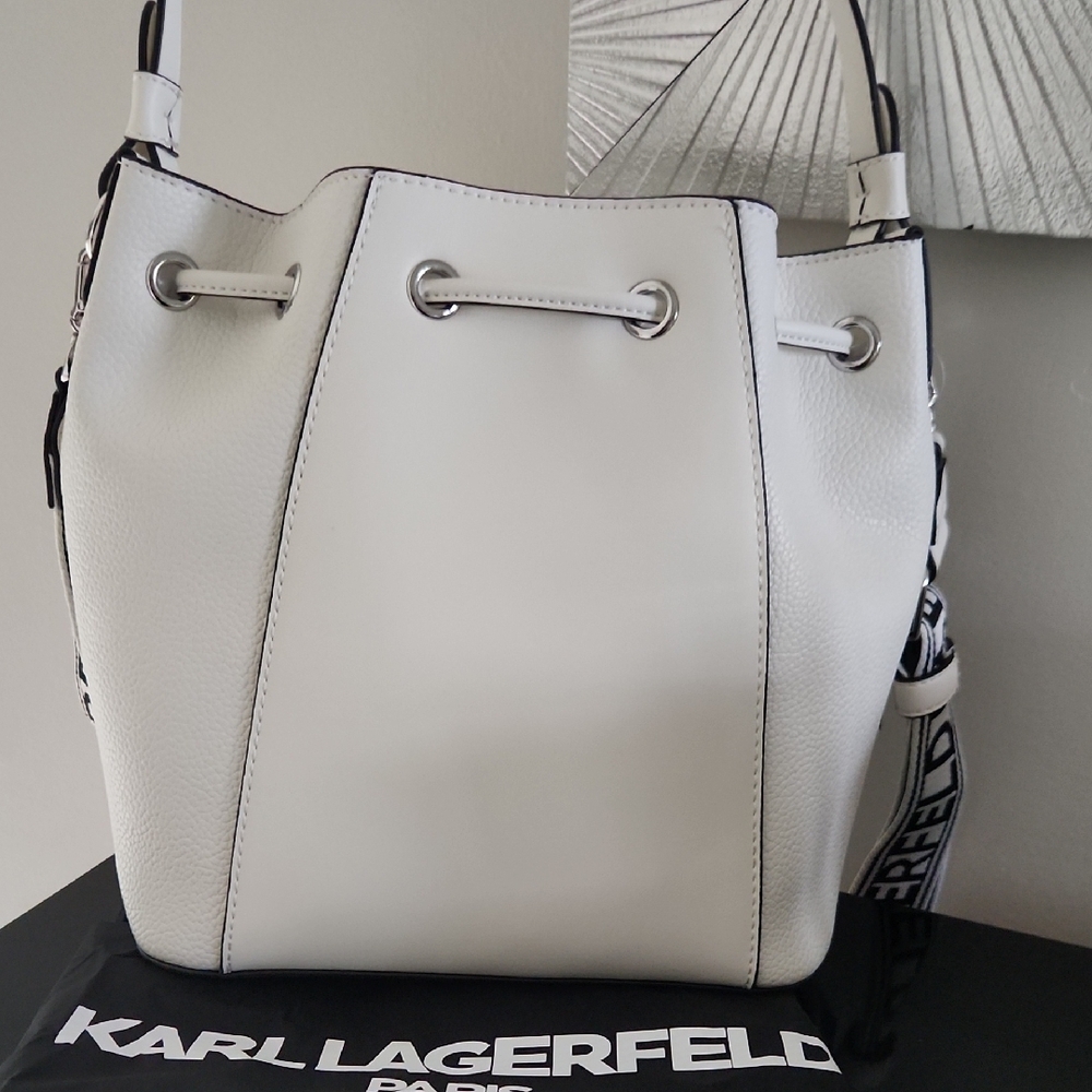 Karl Lagerfeld 2 Way Crossbody/Shoulder Bag with Logo Guitar Strap. New W/ Tags! - Picture 8 of 13